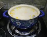 Foto langkah ke 2 dari resep Bubur Jagung Simpel.