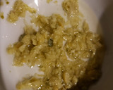 Foto del paso 1 de la receta: Galletitas saladas de verdeo low carb
