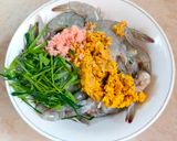 Foto langkah ke 3 dari resep Udang Goreng Daun Jeruk.