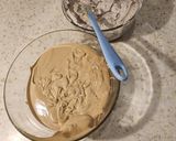 A picture of step 5 of Oreo and Caramel Dessert.