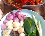 Foto langkah ke 1 dari resep Kepiting Masak Bumbu Sederhana.