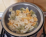 Foto del paso 3 de la receta: Ensalada de lacitos 😋 con mahonesa