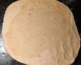 A picture of step 4 of Apple paratha.