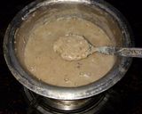 A picture of step 5 of #RAMADAN                 Apple oreo dates pudding.