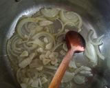 Gombás pörkölt recept fázis 1 fotója