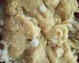 Foto langkah ke 3 dari resep Kentang telur kerupuk kukus.