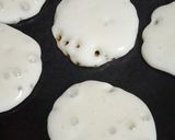 A picture of step 2 of Chocolate Cups.