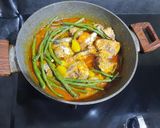 Foto langkah ke 3 dari resep Asam KeuEng ikan Tongkol.