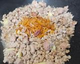 A picture of step 1 of Braised Pork, Eggs, and Tofu.