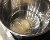Tradicionális gulyásleves recept fázis 8 fotója