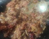 A picture of step 2 of लहसुनी चिकन.