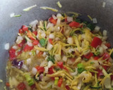 Foto del paso 2 de la receta: Ravioles con salsa boloñesa A mi estilo