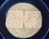 Foto del paso 3 de la receta: Sándwich de tortilla, queso y pavo