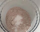 A picture of step 1 of Puttu kadalai curry.