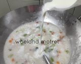 Foto langkah ke 5 dari resep Bubur Sayur Susu (dari nasi).