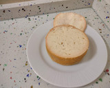 Foto del paso 2 de la receta: Tosta de Torta de Barros con frutas del bosque y frutos secos