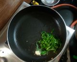 A picture of step 5 of Protein paked salad.