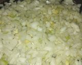 Foto del paso 2 de la receta: Pastas 🍝 con tomate y cebolla ⚡