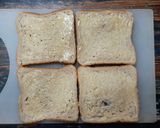 A picture of step 3 of Veg Hung Curd Sandwich.