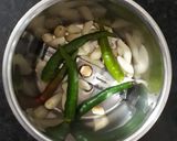 A picture of step 2 of Coriander tomato chutney.