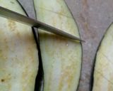 A picture of step 4 of Fry Baigan (Brinigal).