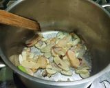 Hình bước làm 2 của món Cá rô phi kho gừng tươi