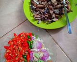 Foto langkah ke 1 dari resep Pindang pete cabe hijau.