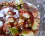 A picture of step 4 of Mix Chaat Bowl/Mix plate.