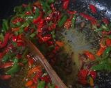 A picture of step 5 of Stir-fry Spaghetti.