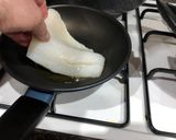 Foto del paso 3 de la receta Bacalao a la plancha con judía verde al vapor en Lékué