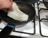 Foto del paso 3 de la receta: Bacalao a la plancha con judía verde al vapor en Lékué