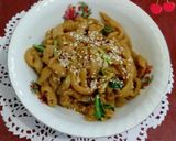 Foto langkah ke 10 dari resep Kwetiau Goreng Ala Rumahan Rasa Maknyuss.