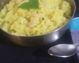 A picture of step 2 of Kodo millet pongal.