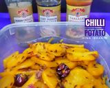 A picture of step 7 of Chilli Potato / Aloo ki bhujiya.