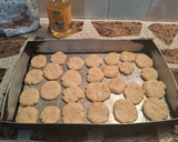 Foto del paso 5 de la receta: Galletitas de aceite y vainilla azucaradas