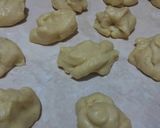 Foto langkah ke 4 dari resep Roti Manis.
