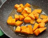 Foto del paso 6 de la receta Garbanzos con calabaza especiada y costillas