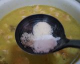 Foto langkah ke 8 dari resep Soto Bening Tulang Lunak Paha Ayam.