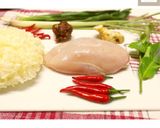 รูปขั้นตอนการทำที่ 1 ของ 🌶️ต้มยำอกไก่เห็ดหูหนูขาว🍲
