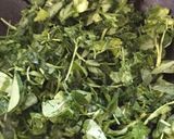 A picture of step 2 of Chutney Wale Methi Aloo Capsicum Rings.
