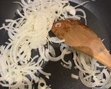 A picture of step 1 of Chicken stroganoff.