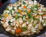A picture of step 4 of Crab & Corn Chopsuey.