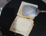 A picture of step 8 of Crispy omelette toast.