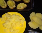 Foto del paso 2 de la receta: Papas rellenas al gratiiin🧀🧀🧀