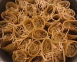 A picture of step 4 of Paccheri al ragú napoletano (Pasta with a ragú sauce from Naples).