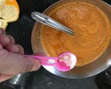 A picture of step 4 of Orange & Carrot Juice.