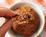 Foto del paso 3 de la receta: Galletitas de avena, naranja y miel ¡Súper express y sin harina!
