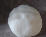 A picture of step 9 of Chicken half moons pie.