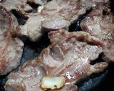 Foto del paso 1 de la receta: Bondiola a la cerveza negra con crema