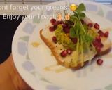 A picture of step 3 of Avacado on toast.